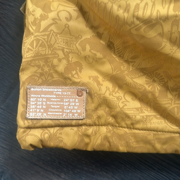 Burton Women’s Small Arctic Capital Jacket Helsinki Gold Snowboard Ski Jacket - Picture 5 of 9